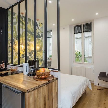 דירות פריז Studio D'Architecte Au Pied De Tour Eiffel מראה חיצוני תמונה